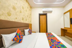 FabHotel Golden Tree - Zimmer