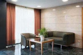 Hotel Ciudad de Valladolid - Coin salon dans le hall