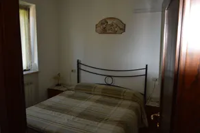 Stunning Vacation Rental in Provincia di Perugia, Italy - Habitación