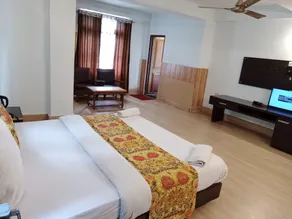Hotel Dew Pond - Room