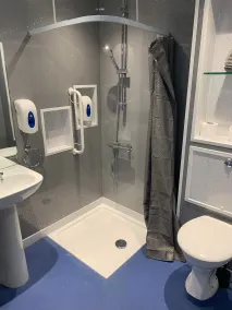 The Jubilee Hotel West- with Spa Facilities - Bathroom