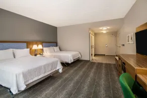 Hampton Inn & Suites Raleigh Midtown - Chambre