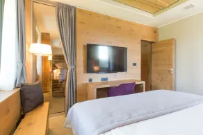 Gorski Hotel & Spa - Room
