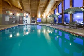 AmericInn by Wyndham Ankeny/Des Moines - Piscine