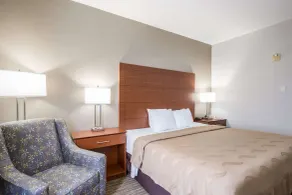 Quality Inn & Suites Lodi I-90 - Værelse