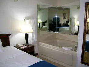 Holiday Inn Express & Suites Alliance by IHG - Chambre