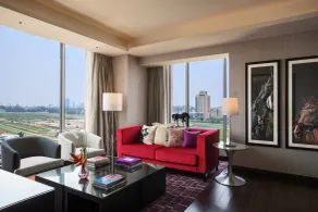 Renaissance Bengaluru Race Course Hotel - Room