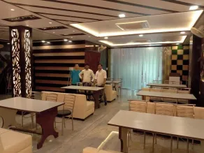 Mayur Palace Hotel - Restaurant