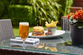 Hyatt Hotel Canberra - A Park Hyatt Hotel - Restaurant