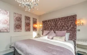 Blanch House - Room