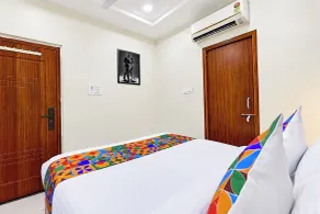 FabHotel Waah Homestay Luxury Rooms - Rom