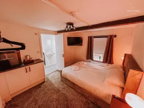 Ye Olde Original Withy Trees - Habitación