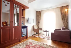Aren Suites - Room