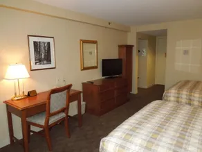 Rockville Centre Inn - Room