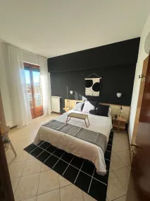 Hotel La Riviera - Rum