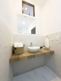 The Stay - Bathroom