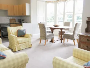 Housekeeper's Rooms - Intérieur
