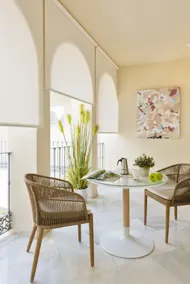 Suites Sevilla Plaza - Vue de la chambre