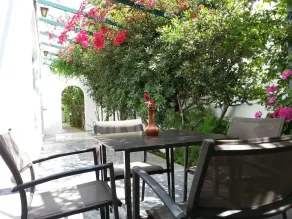 Karis Hotel - Enceinte de l’hébergement