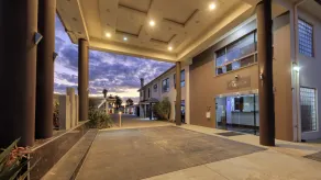 Western Downs Motor Inn - Resepsjon