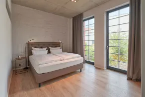 havelblau Ferienlofts - Stilvoll wohnen unmittelbar an der Havel - zentral - Küche - WLAN - Wallbox - Kajaks und Fahrräder vor Ort - Room