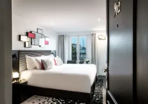 Fauchon l'Hôtel Paris - Room
