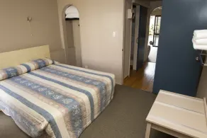 Aspen Manor Motel - Room