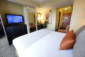 Beacon Hotel & Corporate Quarters - Chambre