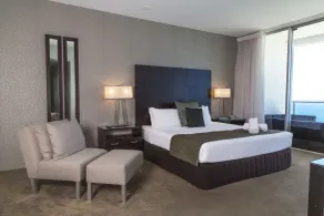 ULTIQA Air On Broadbeach - Room