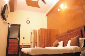 Hotel Rajat Residency Bijnor - Værelse