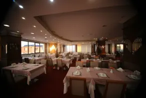 Peronti Hotel - Restaurant