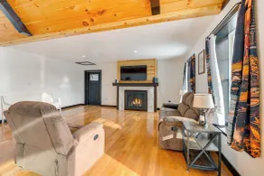 Gateway to Adventure! Brand-new Gloversville Home - Innvendig