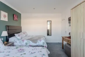 Room-apple House Wembley - Family Room w - Chambre