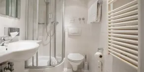 Hotel Hangelar - Bathroom