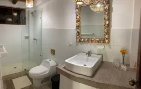 Casa Olonche - Bathroom