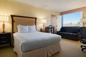 Hilton Raleigh North Hills - Quarto