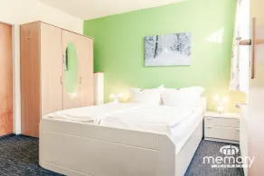 Memory Hotel - Room