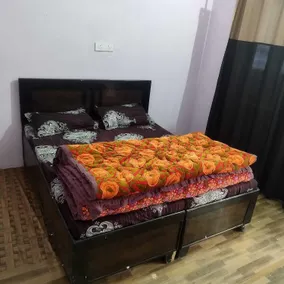 Aditya Guest House And Restaurant - Chambre