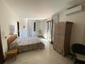 Villa Albarella - Habitación