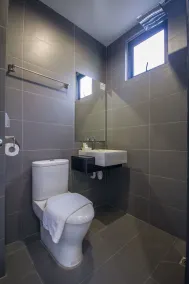 Chariton Hotel Alma - Bathroom