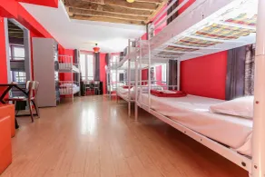 Le Village Hostel - Chambre