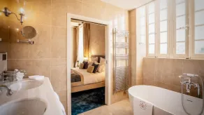 Abbaye de Villeneuve - Salle de bain