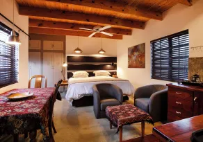 Waterkloof Apartments - Room