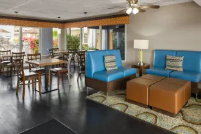 Super 8 by Wyndham Ellenton Bradenton Area - Hall