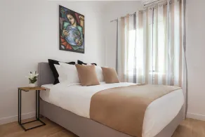 Athenian Hillside Residence - Camera