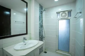 Urban Stay Service Apartment - Salle de bain