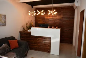 California Comfort & Suites - Réception