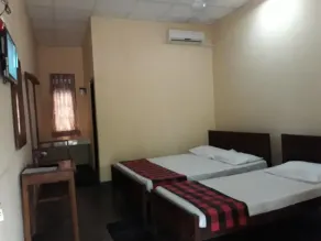 Katagamuwa Rest - Camera