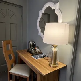 Smugglers Hotel - Room