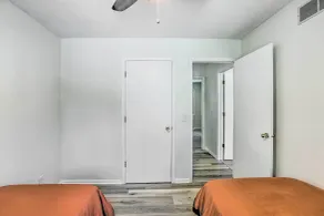 Modern Boho Gem: Yard + 10 Mi to Baxter Arena - Interiør